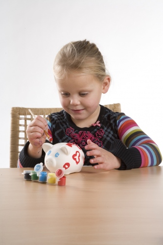 Pokladnička - prasiatko s farbami a štetcom