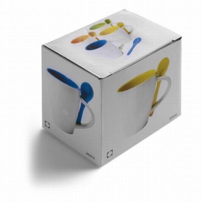 Keramický hrnček s lyžičkou