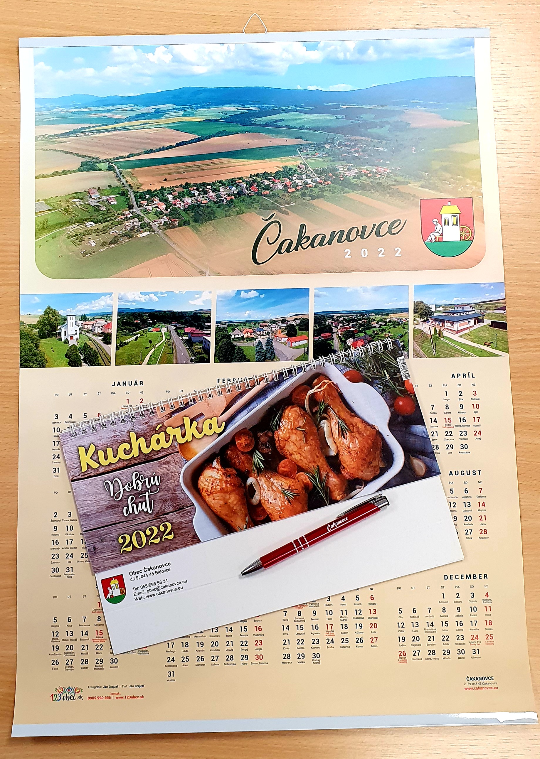 Sada kalendár, pero