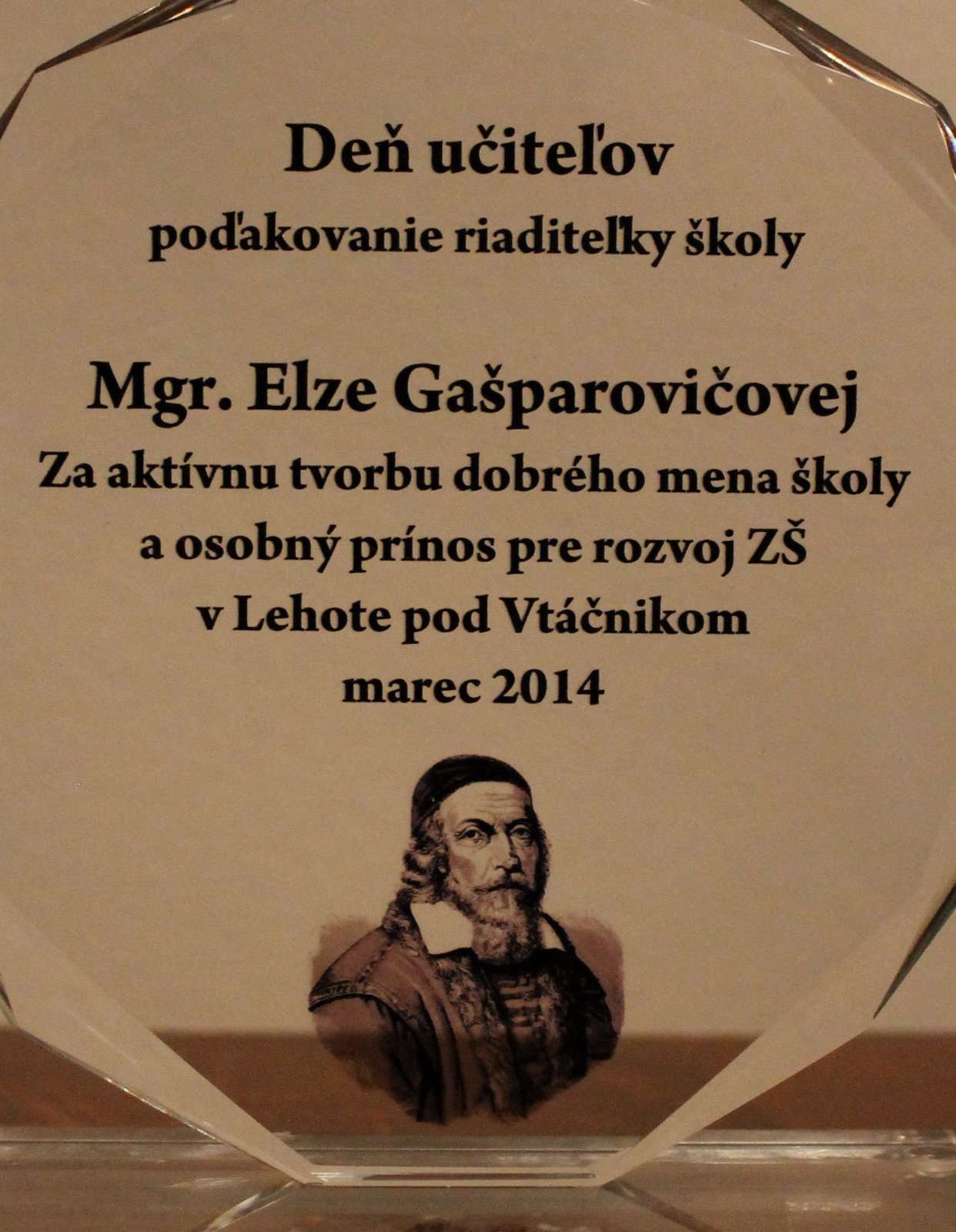Sklenená plaketa